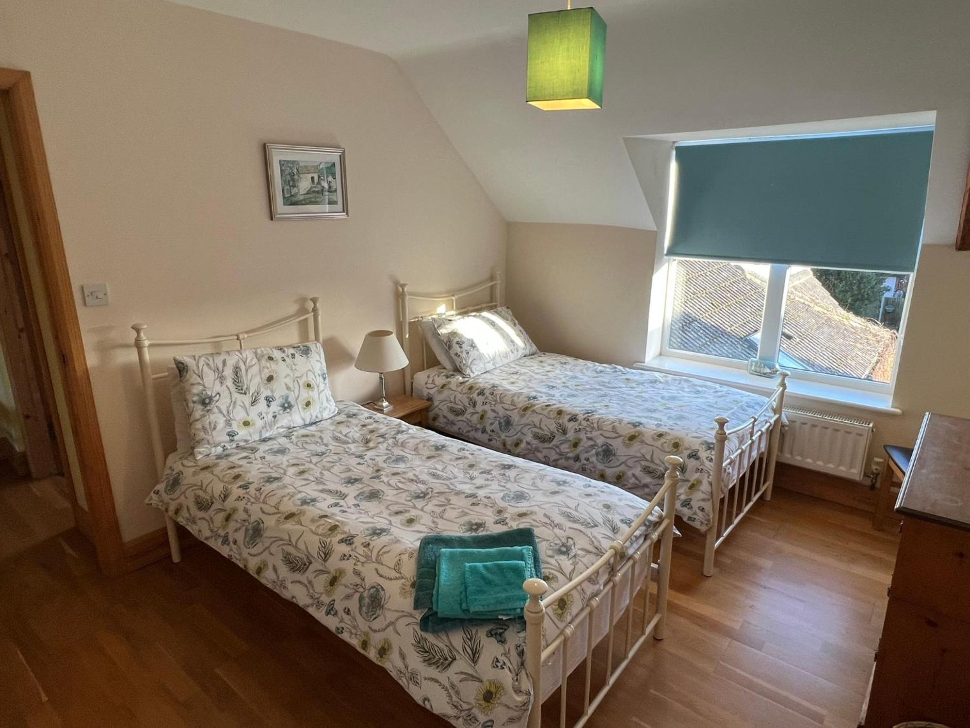 Honeycomb House Apartments Хънстантън Екстериор снимка