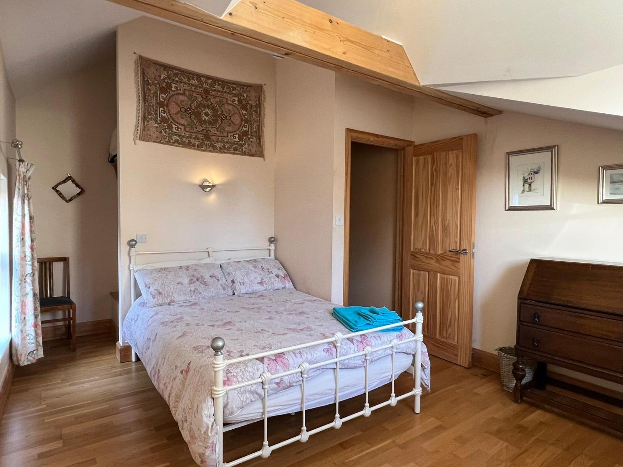 Honeycomb House Apartments Хънстантън Екстериор снимка